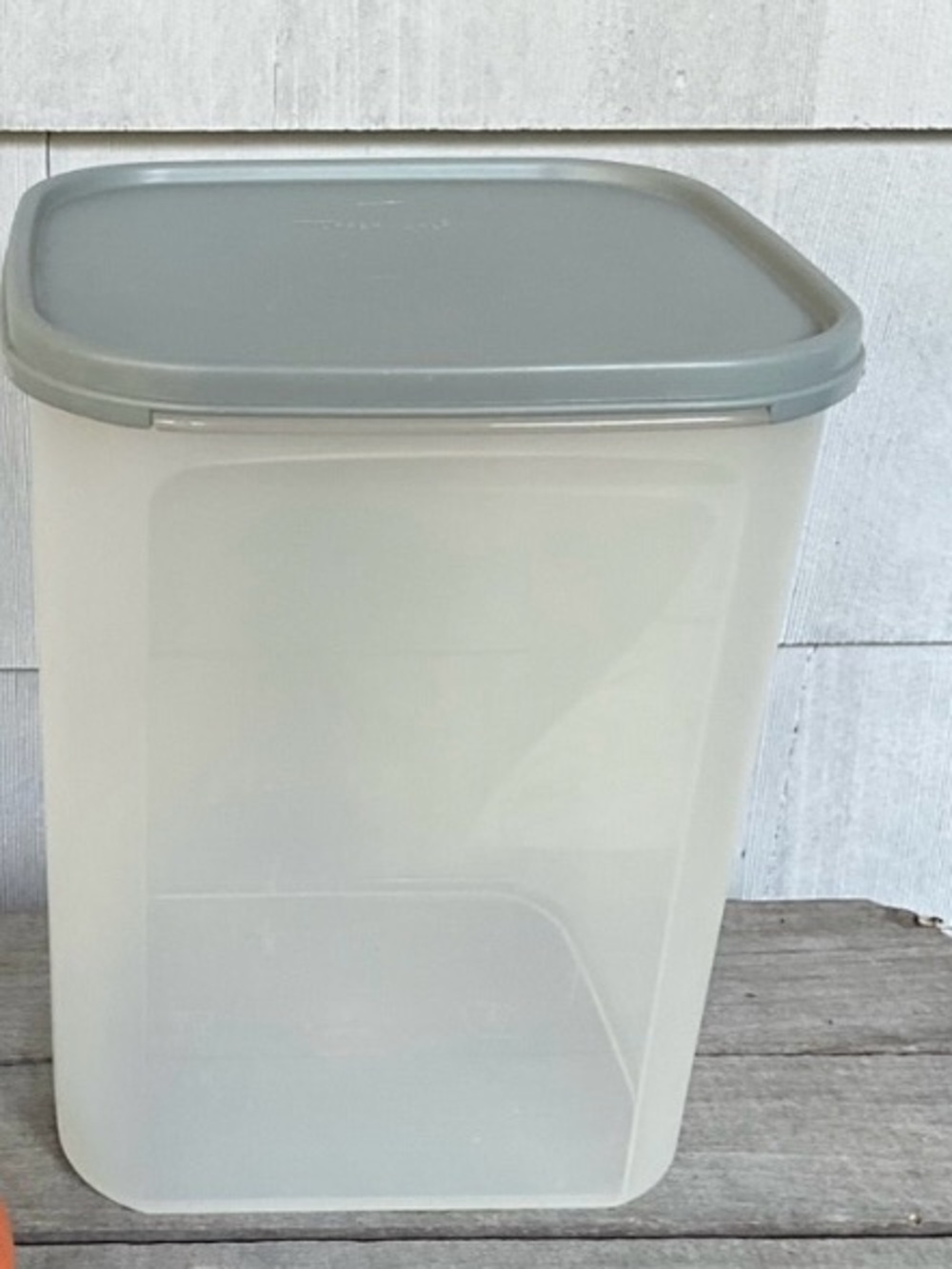 Tupperware Canister Lid